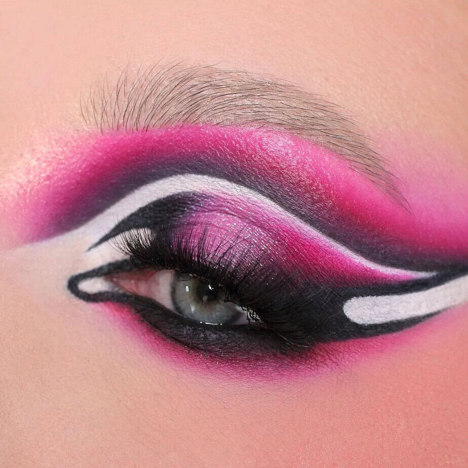 23 Magnetizing Pink Eye Shadow Looks For Women 