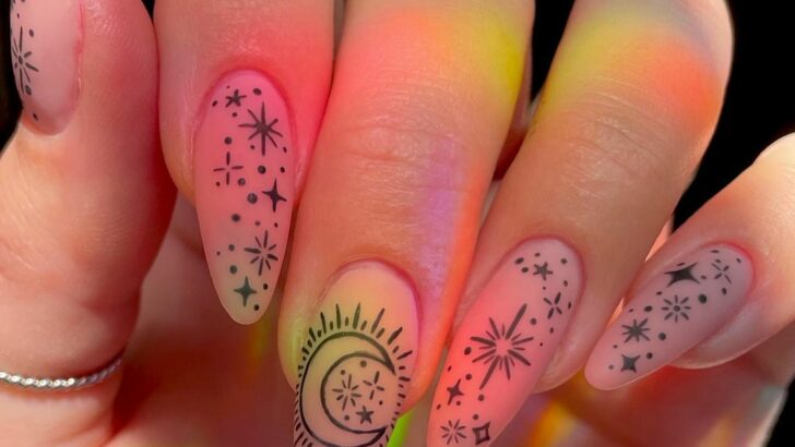 24 Astonishing Galaxy Nails To Feel Like You’re In Outer Space