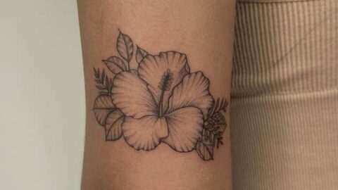 18 Gorgeous Hibiscus Tattoo Ideas For Fun Tropical Vibes