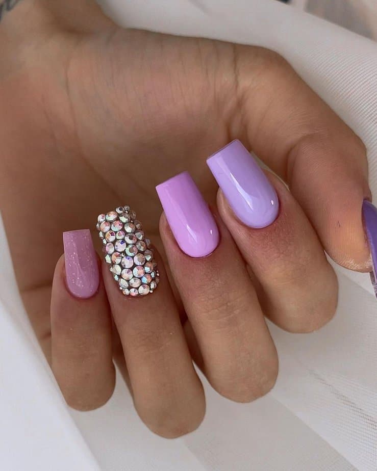 21 Creative Ideas To Get The Hottest Purple Nails