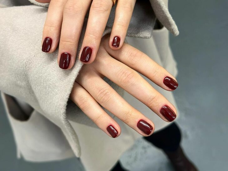 20 Magnetizing Black Cherry Nails For Unmatched Charm