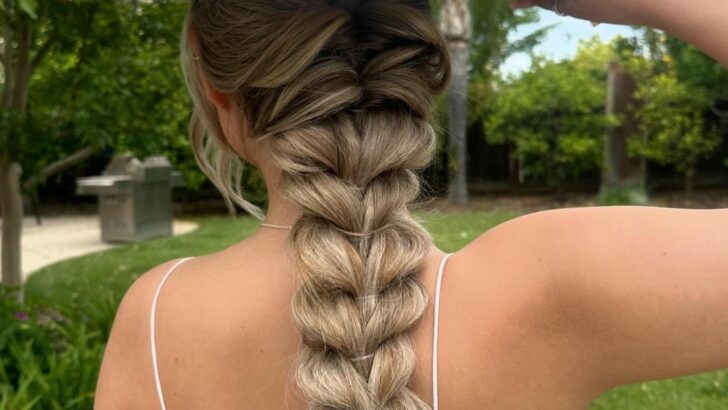 26 Dazzling Dutch Braid Hairstyles For Any Occasion
