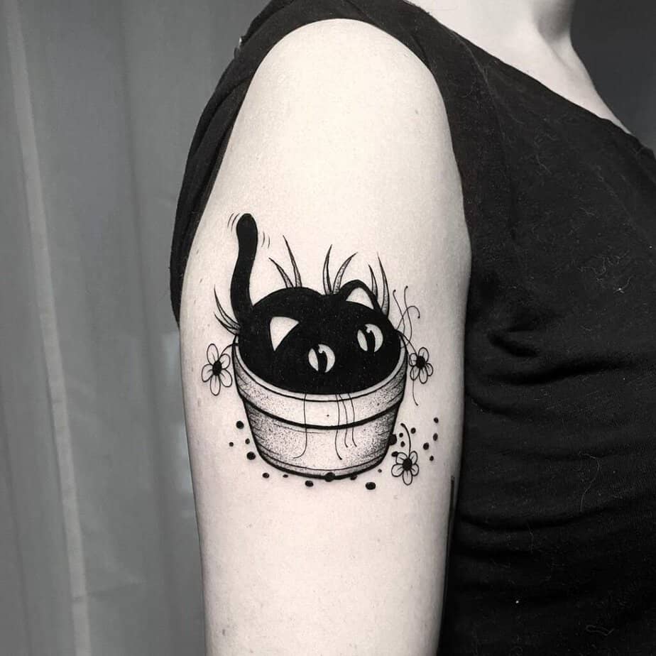 20 Cat Tattoo Ideas To Celebrate Your Furry Friends 14