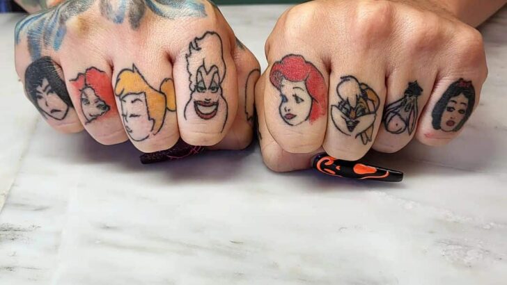 20 Knuckle Tattoo Ideas You’ll Be Obsessed With