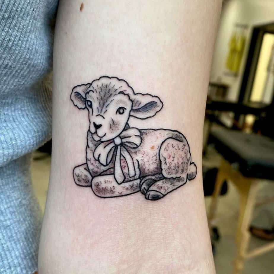 12. Lamb with a bow