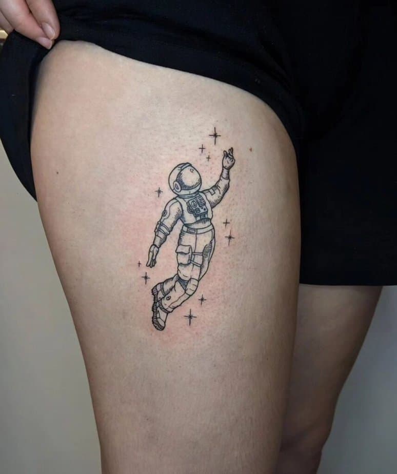 Tatuaggi di astronauti perfetti per le vostre gambe
