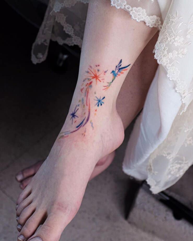 20. A shooting star tattoo on the foot