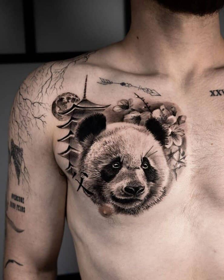 24. Tatuaggio di un panda sul petto