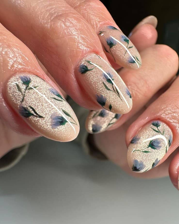 17 Trendiest Cat-Eye Nails You'll Want To Try
