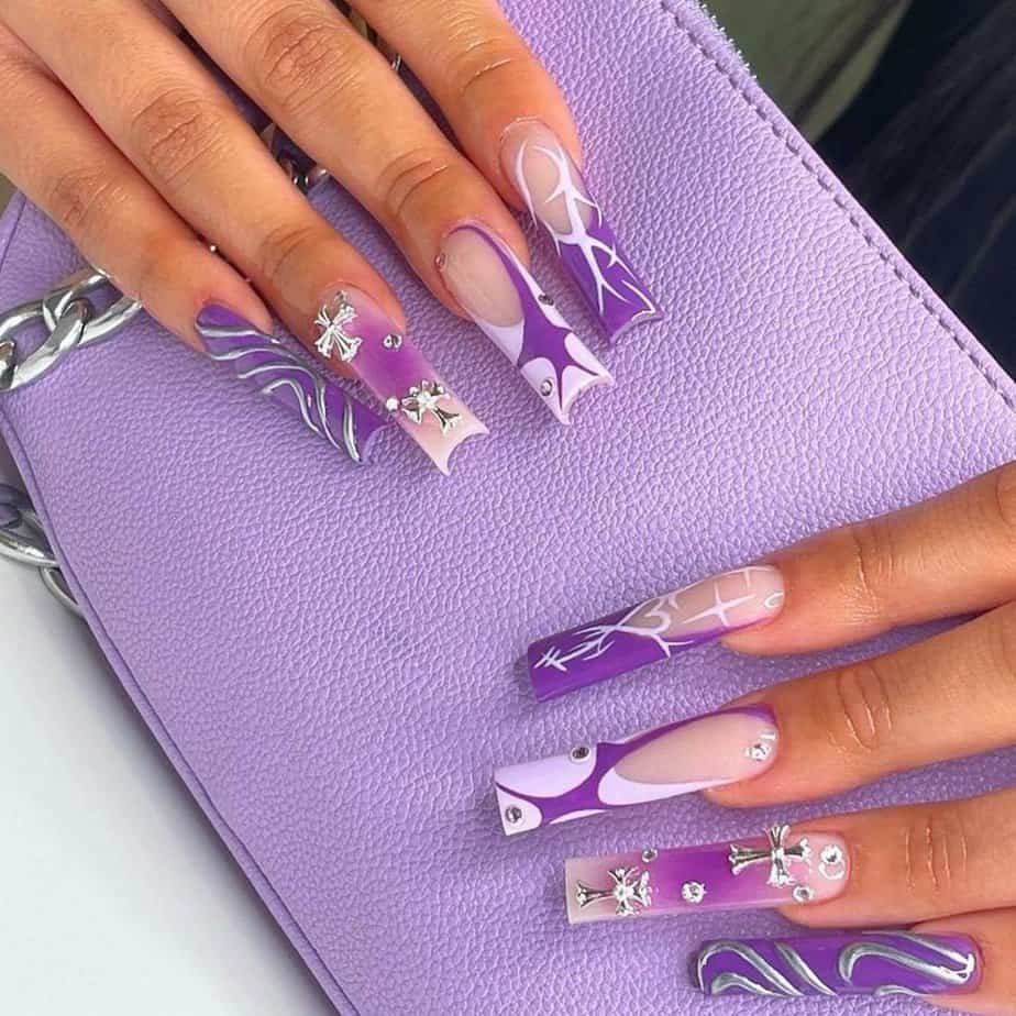 6. Fun purple nails
