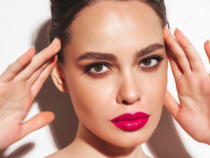 20 Fabulous Pink Lipstick Makeup Looks For The Perfect Pout