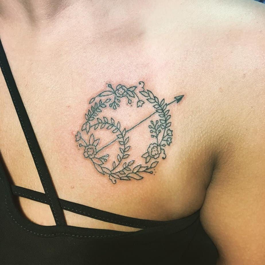 13. A Sagittarius tattoo on the collarbone
