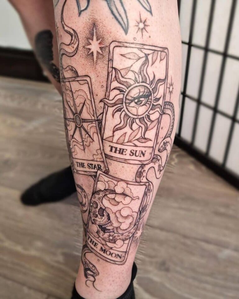 25 Spectacular Shin Tattoos That Are Worth The Pain