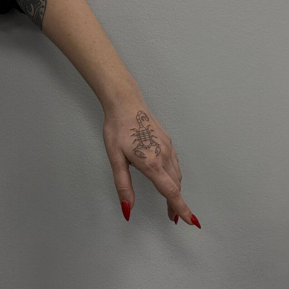Il tatuaggio di uno scorpione