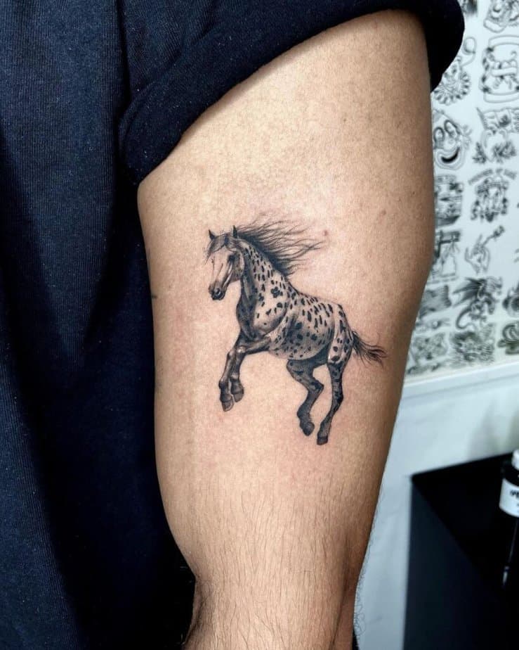 4. Tatuaggio di un cavallo