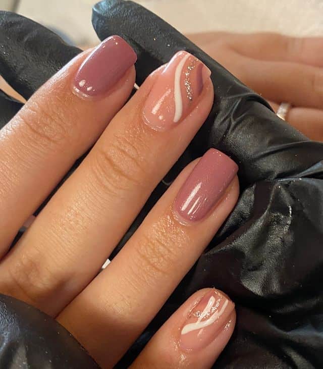 20 Timeless Mauve Nails To Inspire Your Next Manicure