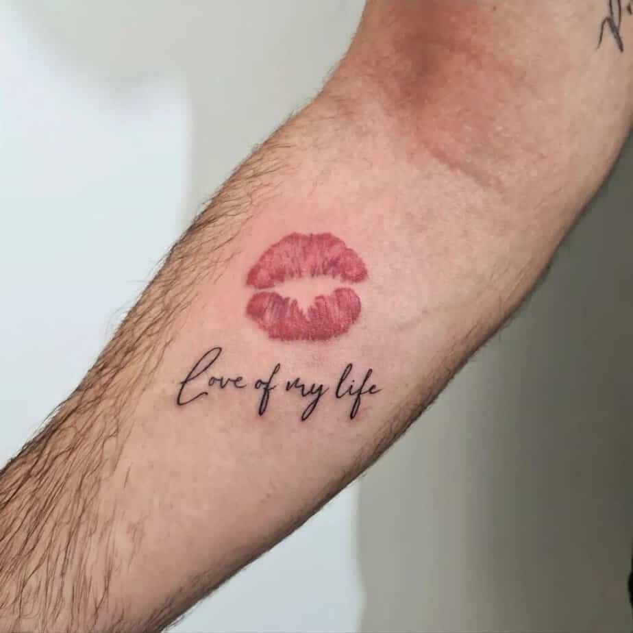 Lips with lettering