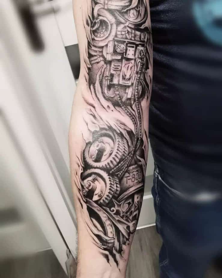 Biomechanical tattoo ideas for your arm
