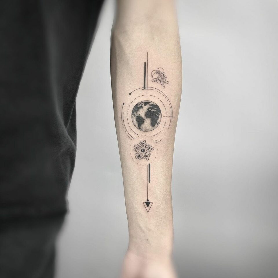 23 Earth Tattoo Ideas For The Lovers Of Our Only Home