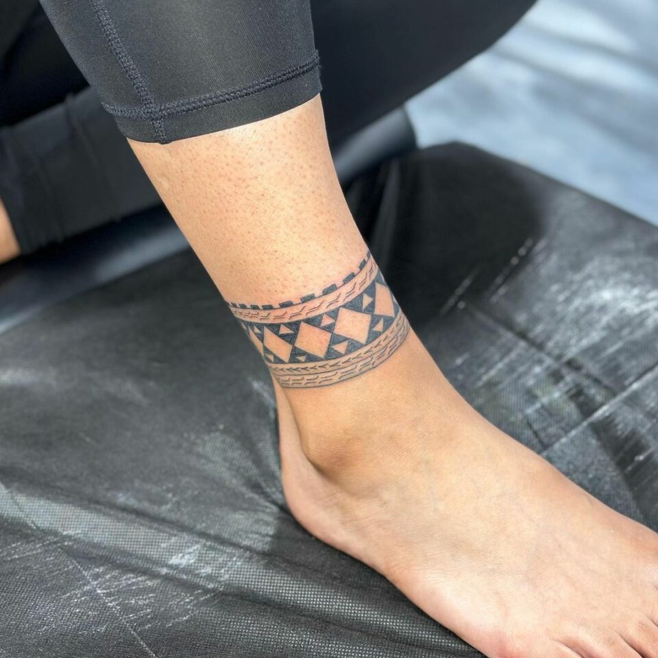Discover the Beauty of Hawaii With These 40 Stunning Hawaiian Tattoos