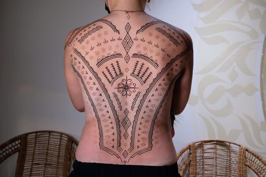 Discover the Beauty of Hawaii With These 40 Stunning Hawaiian Tattoos