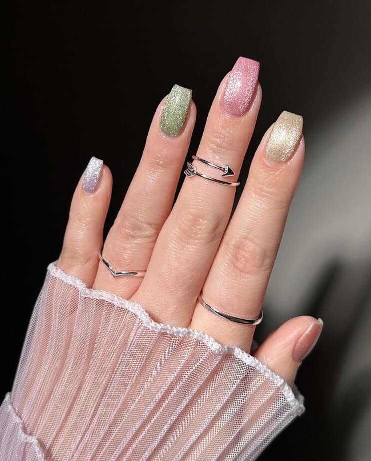 18. Pastel perfection velvet nail designs