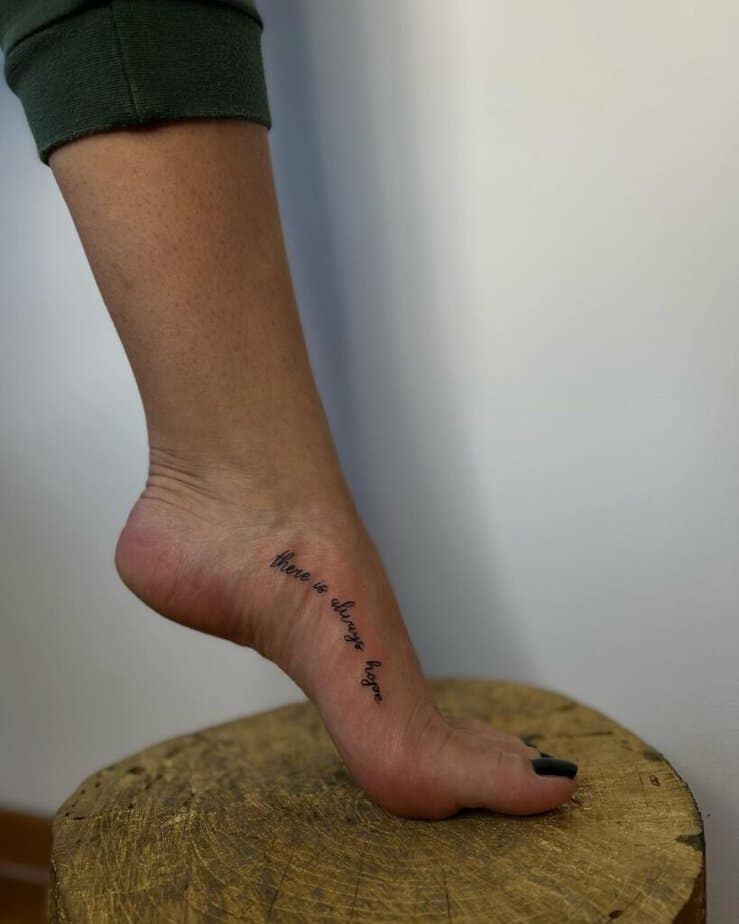 20 Captivating Foot Tattoos That Will Leave You In Awe 2