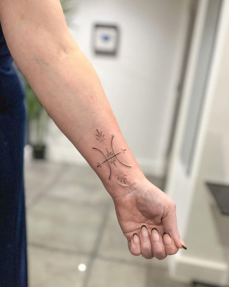 23 Popular Pisces Tattoos To Personify Your Dreamy Star Sign 12