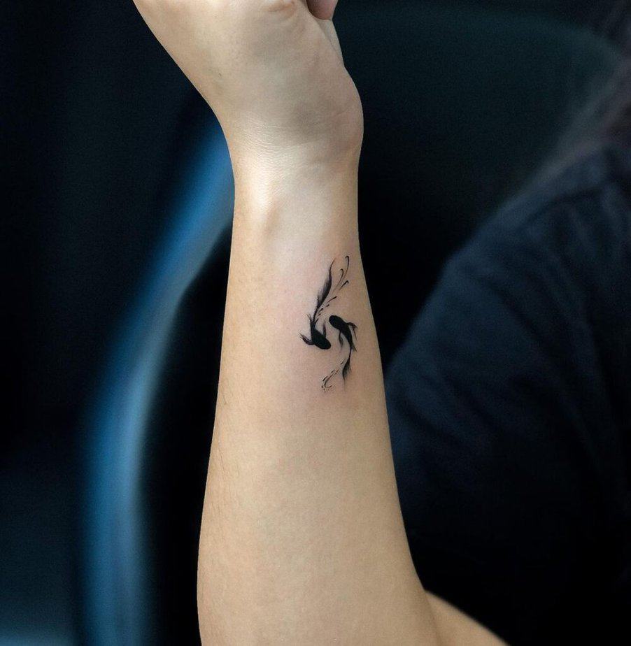 23 Popular Pisces Tattoos To Personify Your Dreamy Star Sign 14