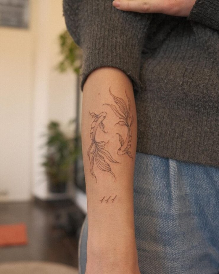 23 Popular Pisces Tattoos To Personify Your Dreamy Star Sign