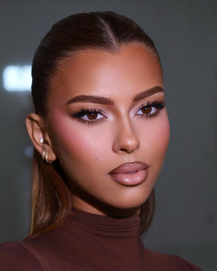 36 Brown Lipstick Shades For A Timeless Beauty And Charm