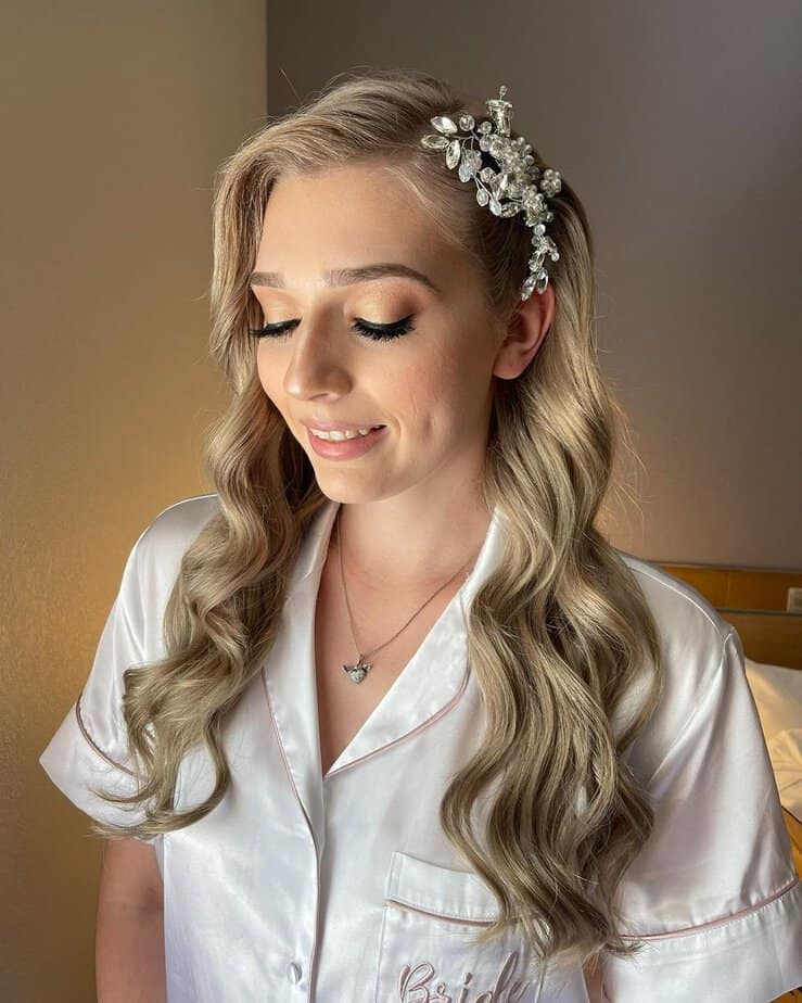 37 Lovely Prom Hairstyles For Long Hair To Try in 2024
