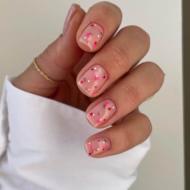 Adorable dainty dot nails
