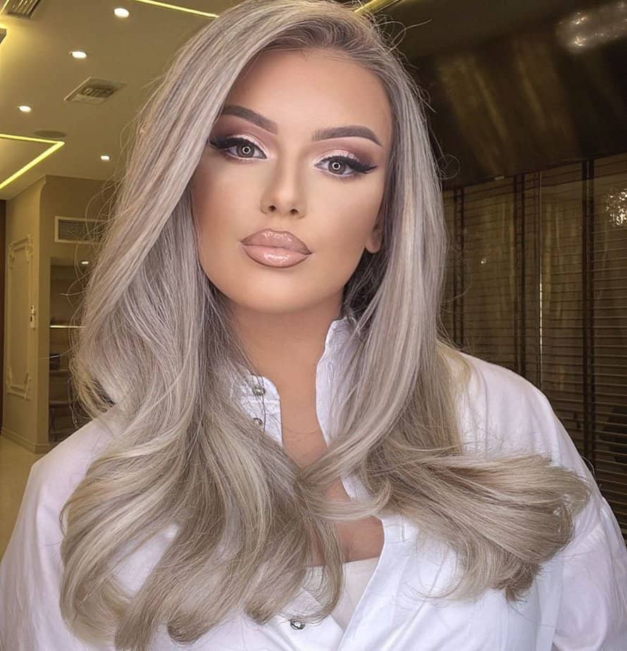 35 Beautiful Ash Blonde Hair Ideas For An Otherworldly Look