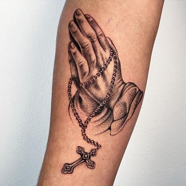 21 Inspiring Praying Hands Tattoos To Feel Safe And Guarded