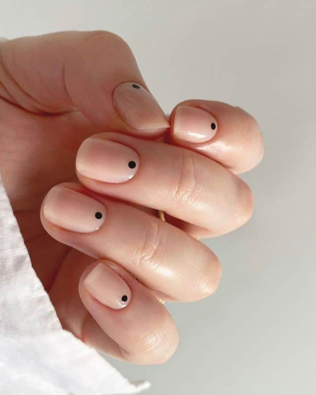 Black dainty dot nails