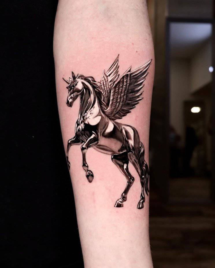 20 Majestic Unicorn Tattoos for Embracing Magic and Wonder