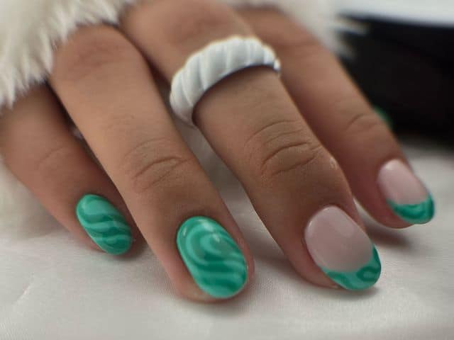 36 Vibrant Mint Green Nails For A Refreshing Splash Of Color