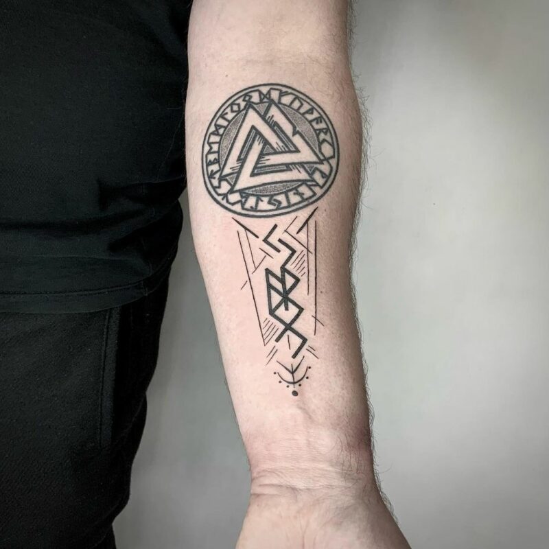Ss Rune Tattoo 20 Bold Valknut Tattoo Ideas For An Authentic Viking Look