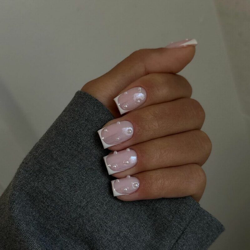 35 Timeless Frosty White Nails For Every Occasion