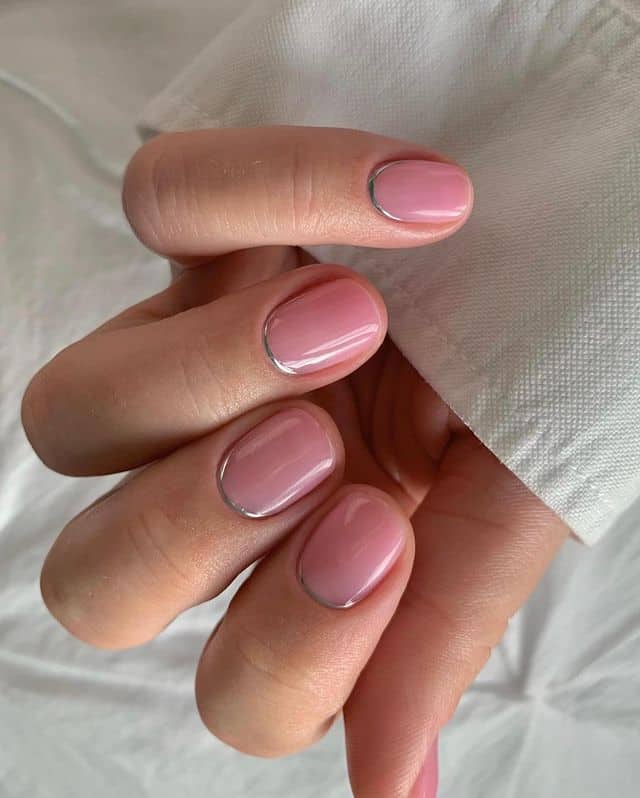Reversed French manicure