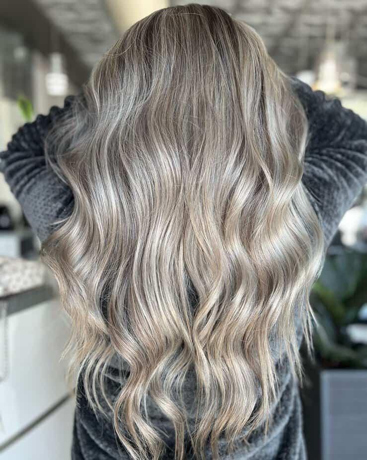 35 Beautiful Ash Blonde Hair Ideas For An Otherworldly Look