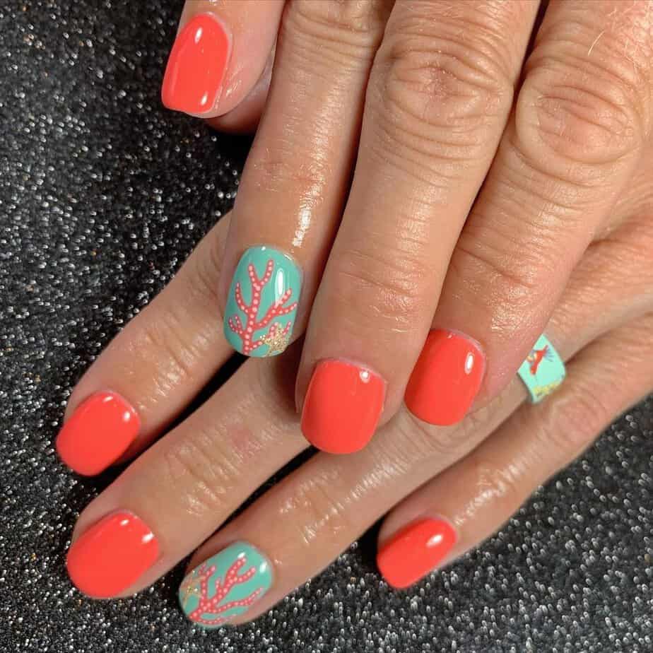 36 Warm and Sweet Coral Nails For A Seaside Elegance
