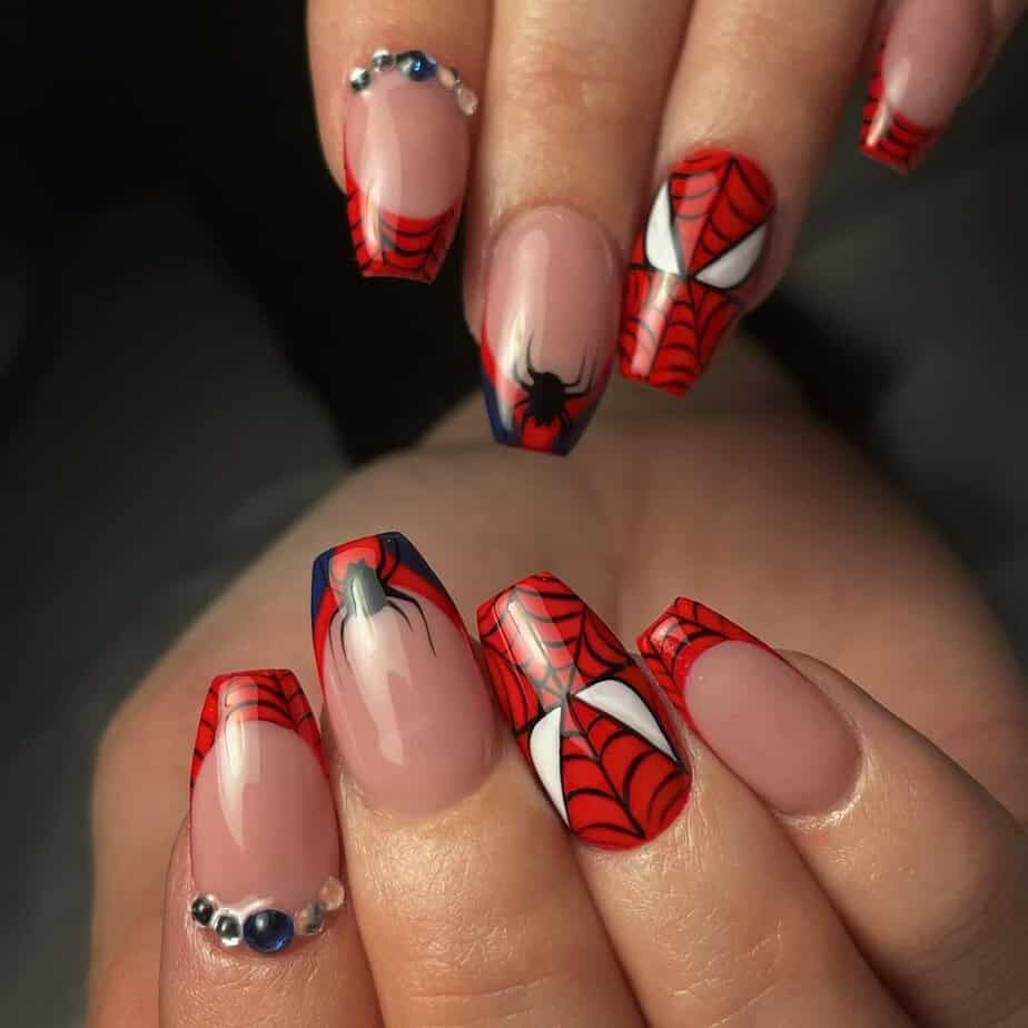 Spiderman nail art
