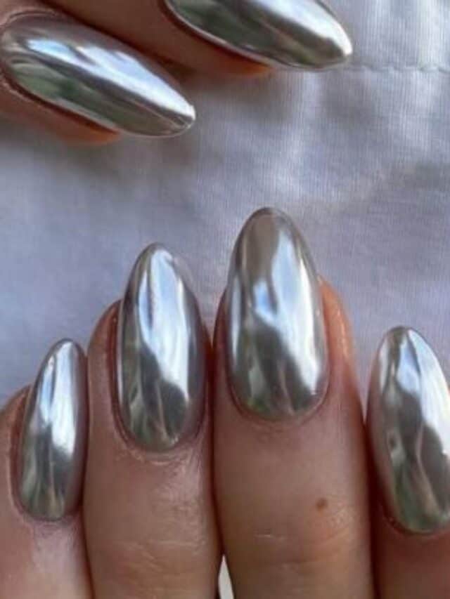 20-Silver-Nail-Designs-To-Bring-A-Silver-Lining-To-Any-Cloud-728x410