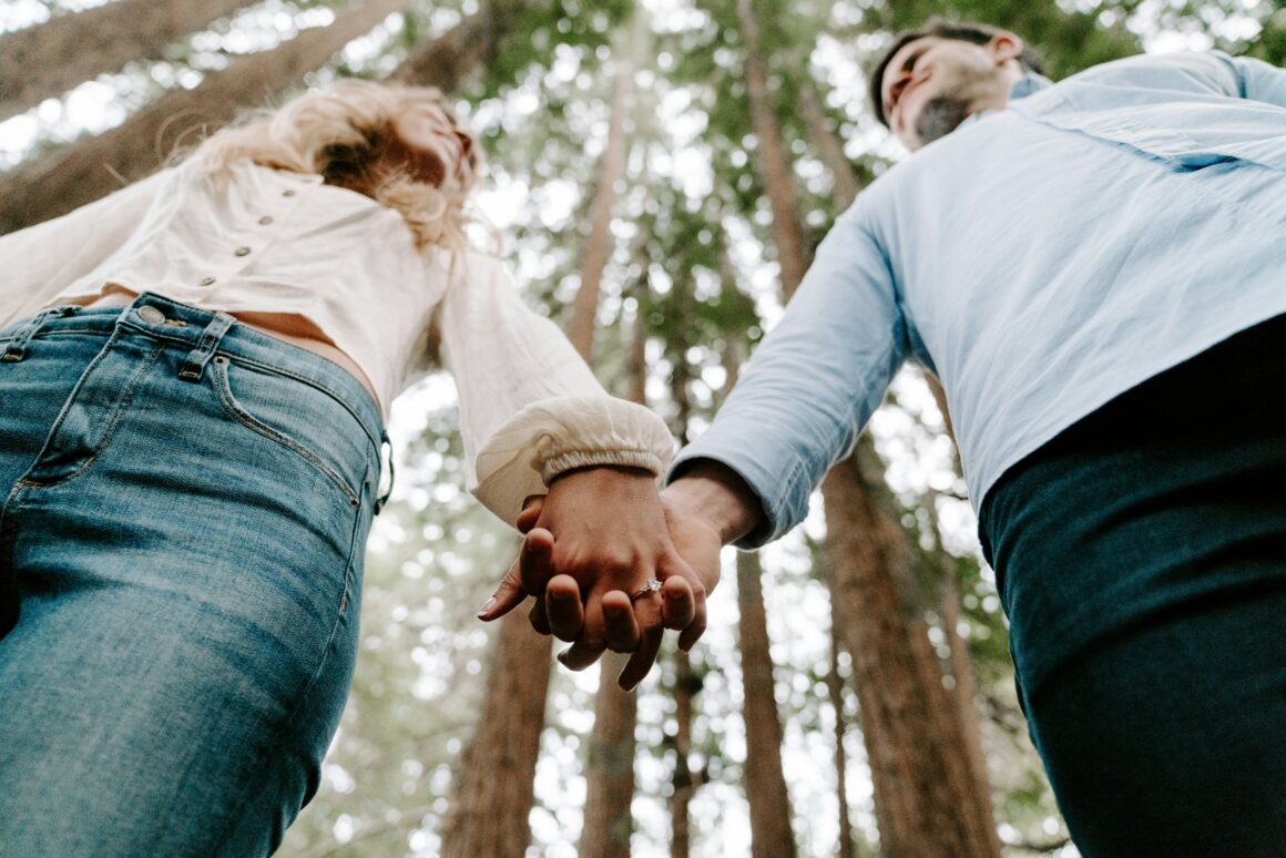 A Strong Woman Knows She Deserves These 10 Things From A Relationship