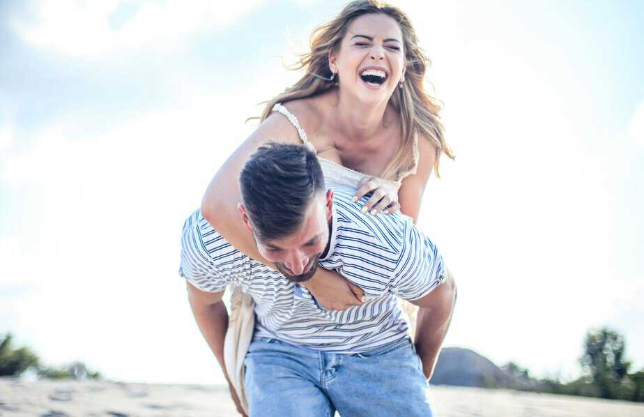 10 Simple Gestures to Make A Man Feel Truly Loved