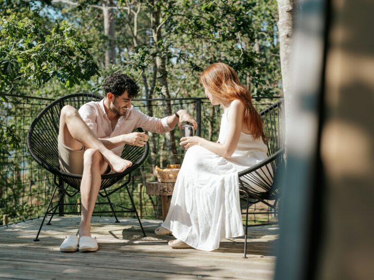 11 Subtle Signs Someone Genuinely Cares About You