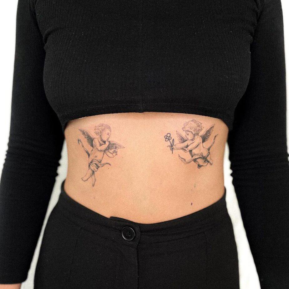 20 Attractive Stomach Tattoo Ideas For Body Art Enthusiasts 20