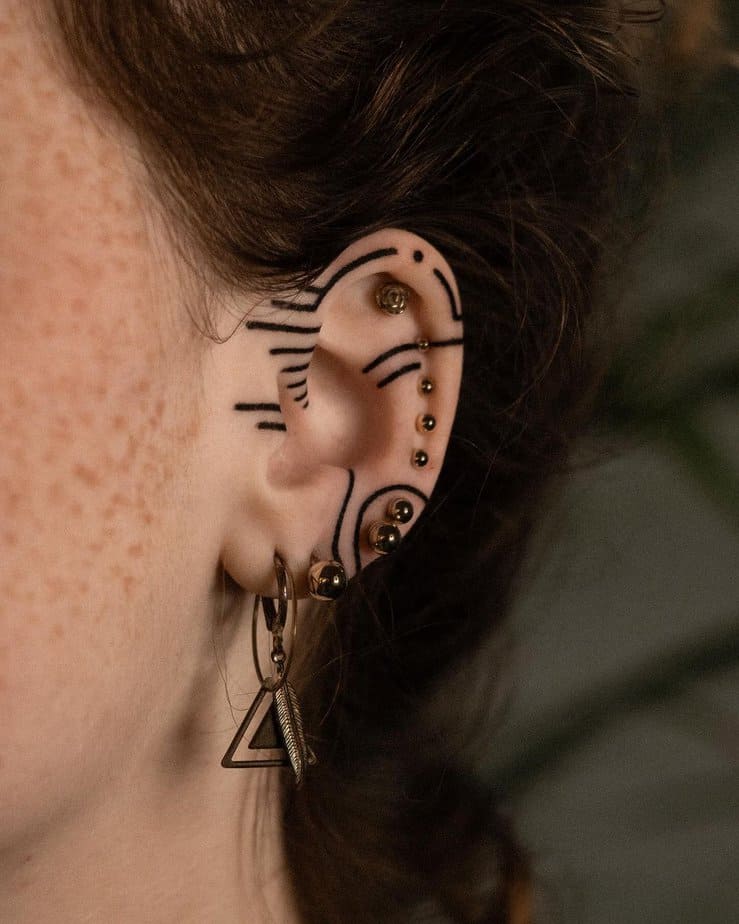 20 Extraordinary Ear Tattoos You Need To Hear About